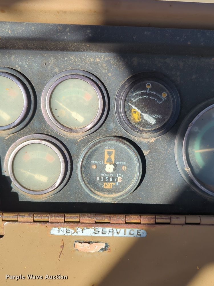 image for item NZ9354 1992 Caterpillar 416 backhoe