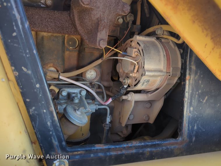 image for item NZ9354 1992 Caterpillar 416 backhoe