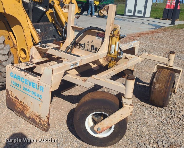 image for item NZ9421 Level Best LBSS6LC skid steer grader