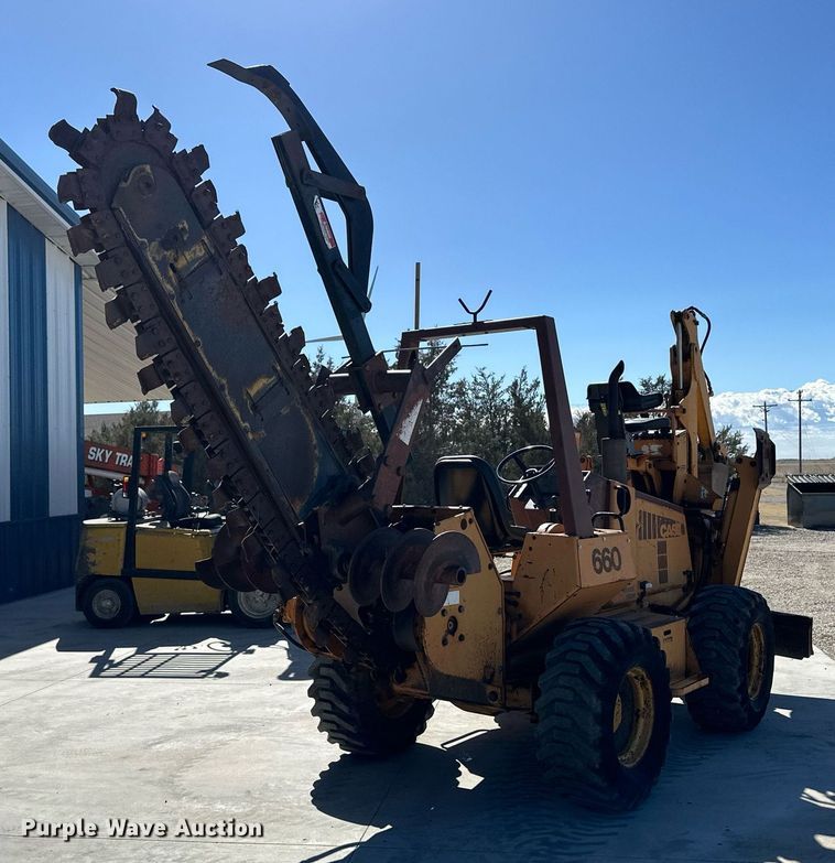 image for item OA9570 1992 Case 660 trencher
