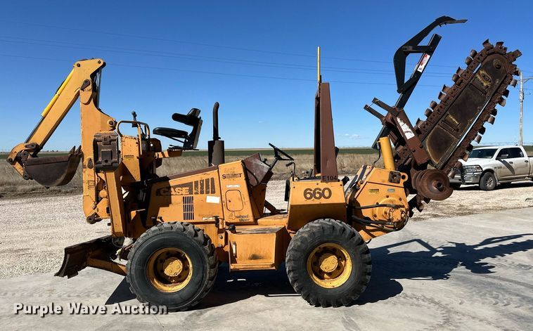 image for item OA9570 1992 Case 660 trencher