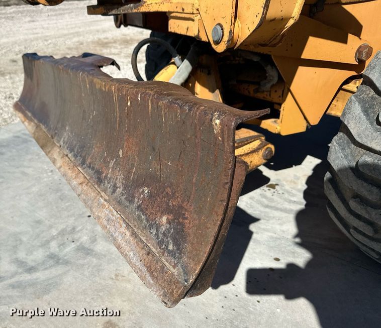 image for item OA9570 1992 Case 660 trencher