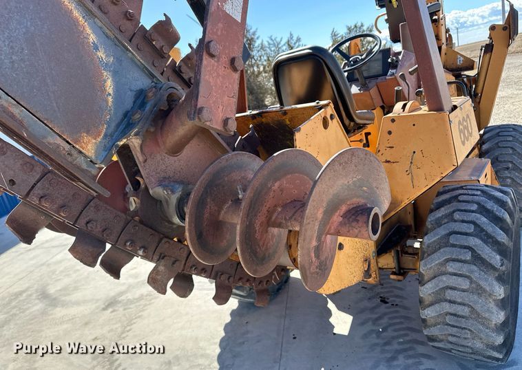 image for item OA9570 1992 Case 660 trencher