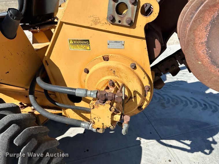 image for item OA9570 1992 Case 660 trencher