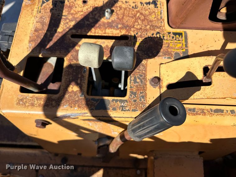 image for item OA9570 1992 Case 660 trencher