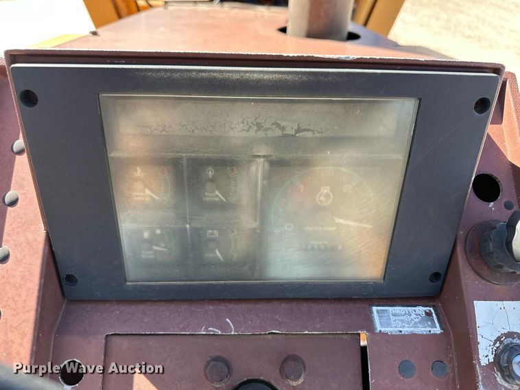 image for item OA9570 1992 Case 660 trencher