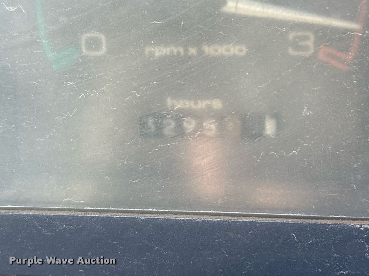 image for item OA9570 1992 Case 660 trencher