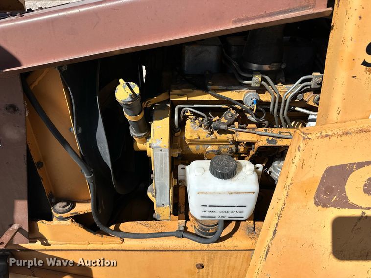 image for item OA9570 1992 Case 660 trencher