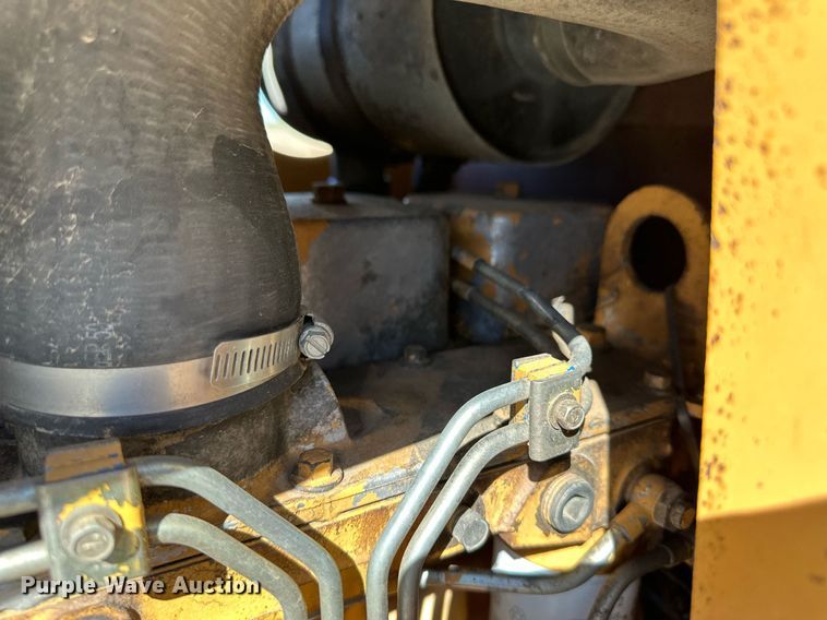 image for item OA9570 1992 Case 660 trencher