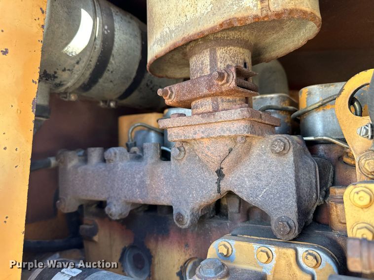 image for item OA9570 1992 Case 660 trencher