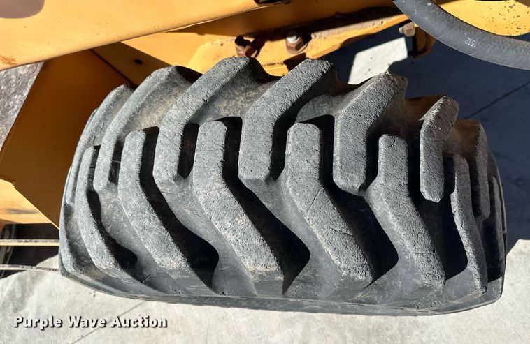 image for item OA9570 1992 Case 660 trencher