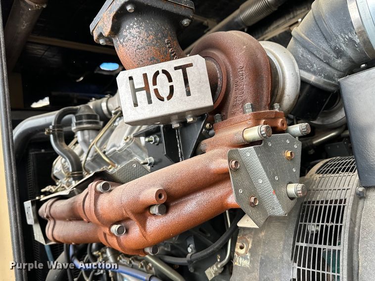 image for item OA9601 Generac 2000 Series generator