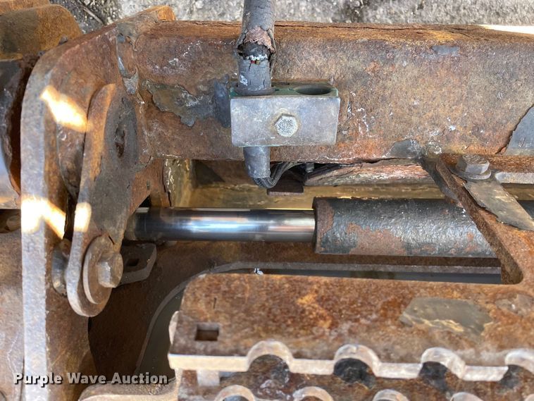 image for item OG9794 2015 Caterpillar  262D skid steer loader