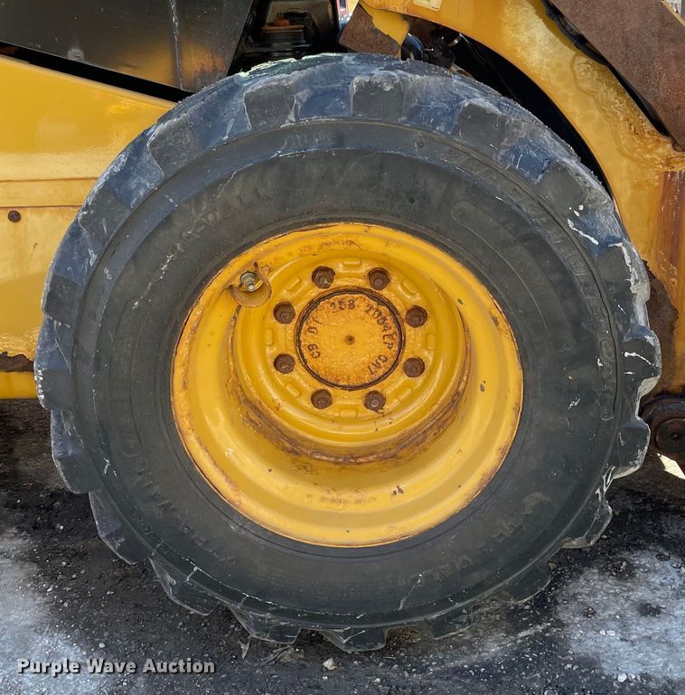 image for item OG9794 2015 Caterpillar  262D skid steer loader