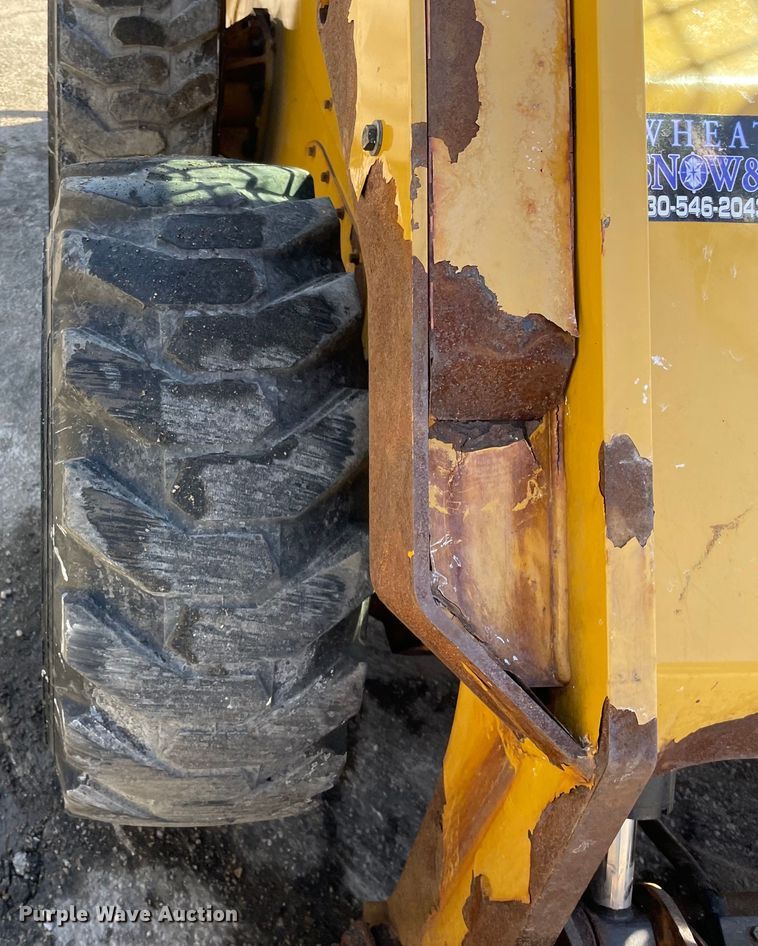 image for item OG9794 2015 Caterpillar  262D skid steer loader