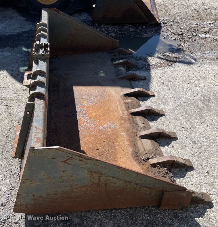 image for item OG9794 2015 Caterpillar  262D skid steer loader