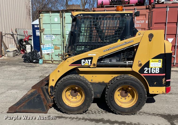 image for item OG9795 2005 Caterpillar  216B skid steer loader