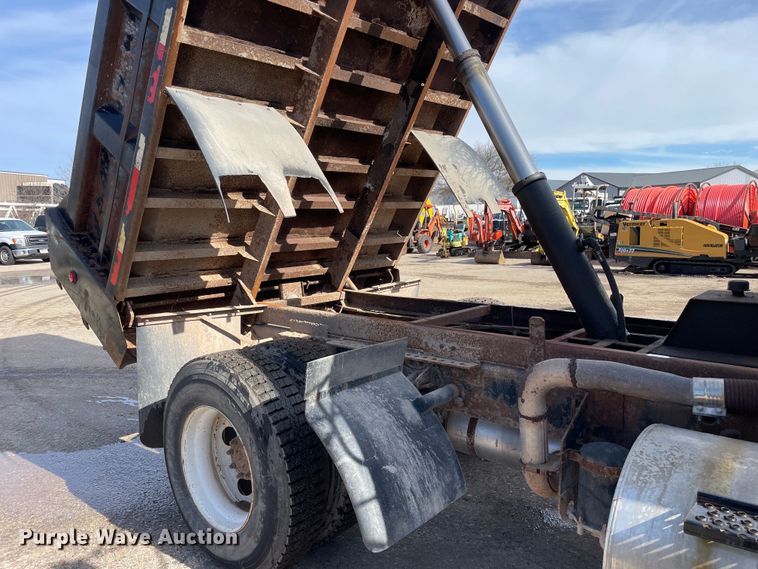 image for item OG9815 1996 International 8100 dump truck