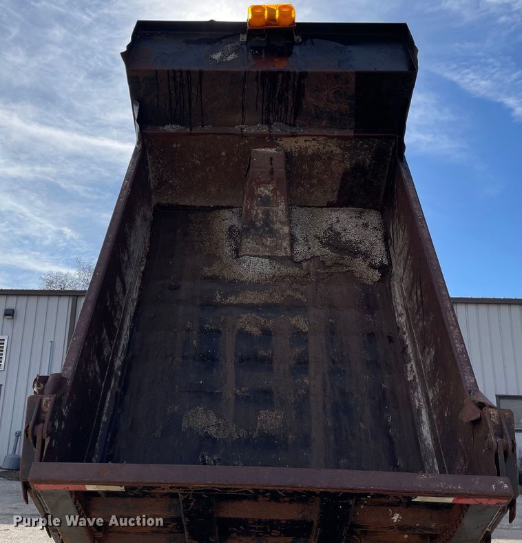 image for item OG9815 1996 International 8100 dump truck