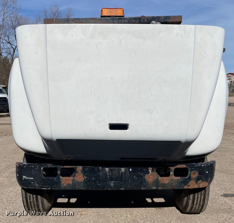 image for item OG9815 1996 International 8100 dump truck