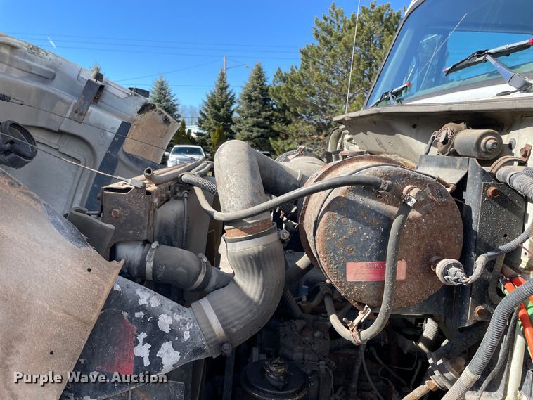 image for item OG9815 1996 International 8100 dump truck