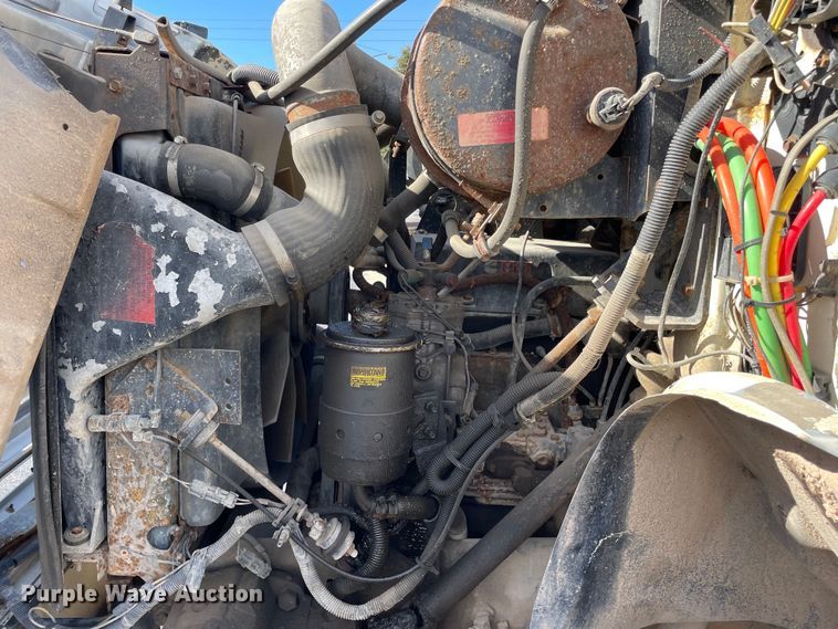 image for item OG9815 1996 International 8100 dump truck