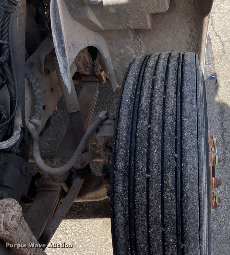 image for item OG9815 1996 International 8100 dump truck