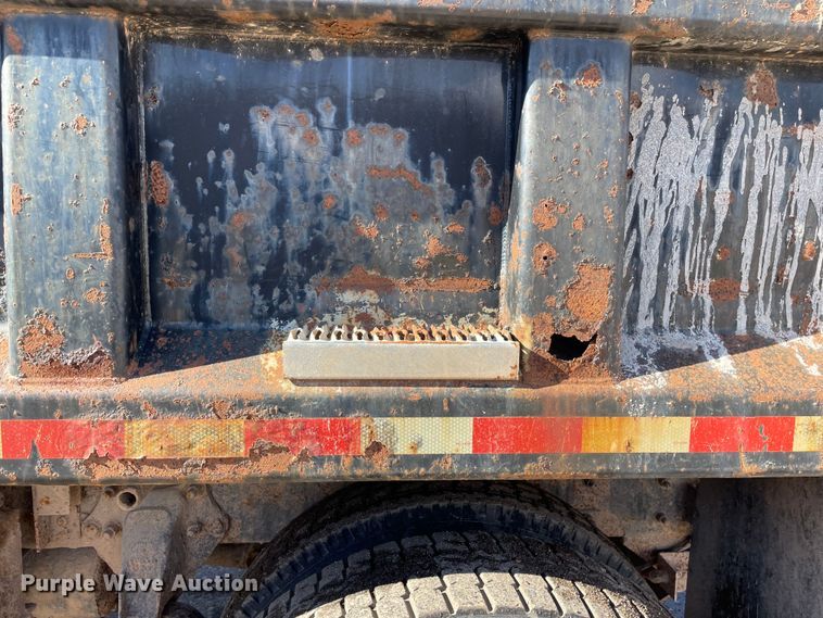 image for item OG9816 2003 Freightliner FL70 dump truck