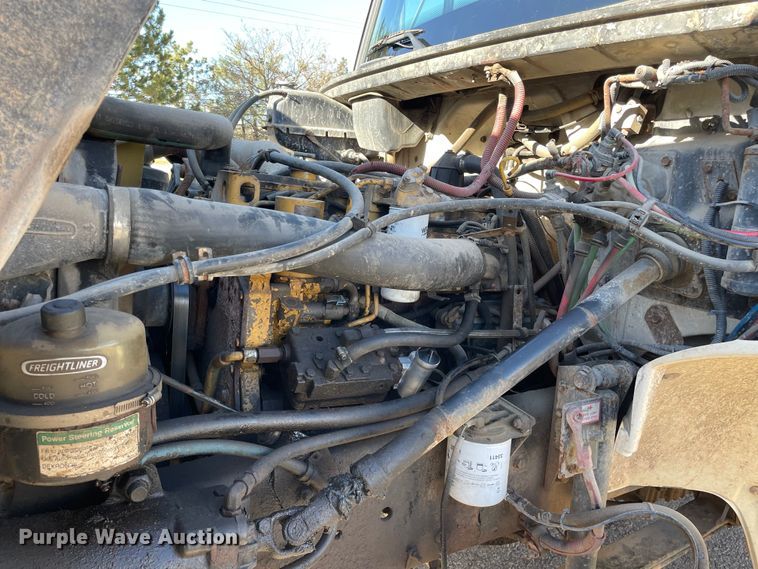 image for item OG9816 2003 Freightliner FL70 dump truck