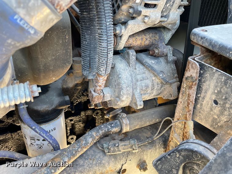 image for item OG9816 2003 Freightliner FL70 dump truck