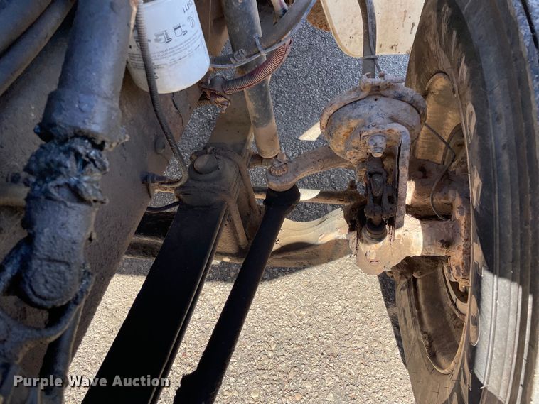 image for item OG9816 2003 Freightliner FL70 dump truck