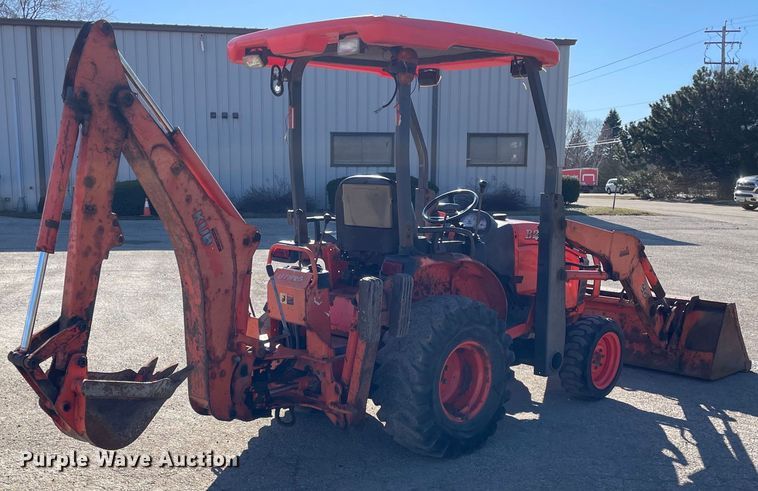image for item OG9817 2013 Kubota  B26 backhoe