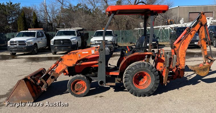 image for item OG9817 2013 Kubota  B26 backhoe