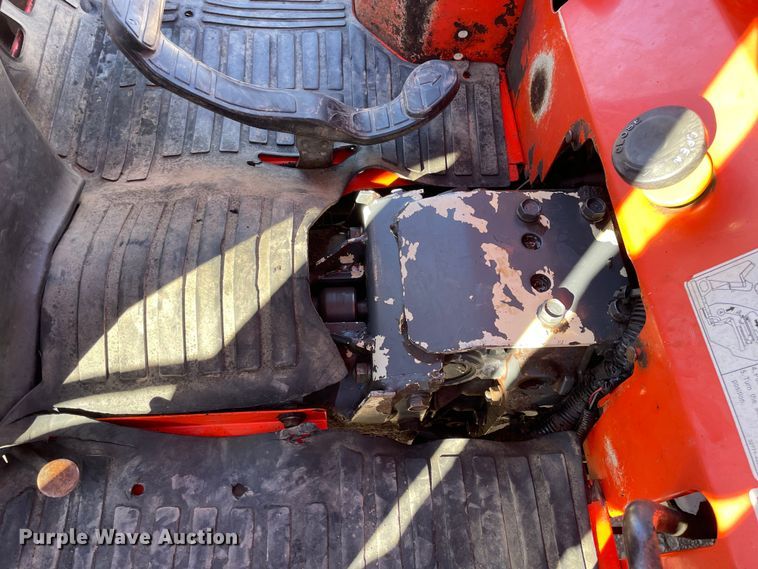 image for item OG9817 2013 Kubota  B26 backhoe