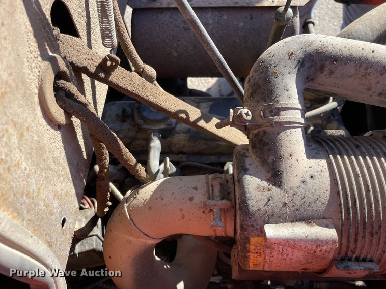 image for item OG9817 2013 Kubota  B26 backhoe