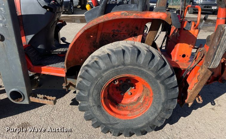 image for item OG9817 2013 Kubota  B26 backhoe