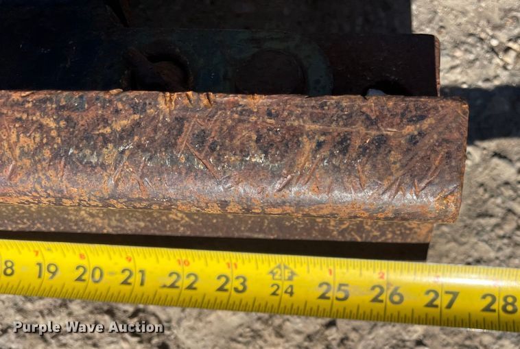 image for item OG9818 2011 Yanmar  SV08 mini excavator