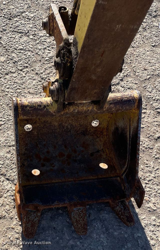 image for item OG9818 2011 Yanmar  SV08 mini excavator