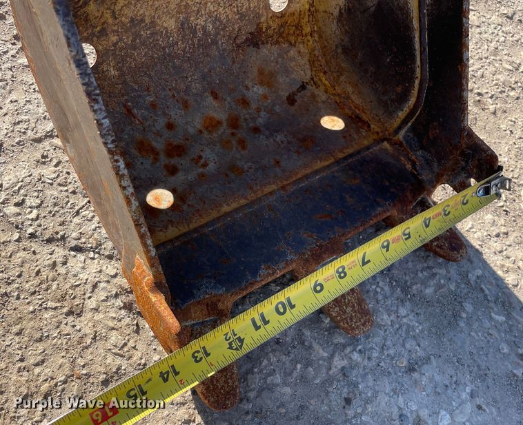 image for item OG9818 2011 Yanmar  SV08 mini excavator