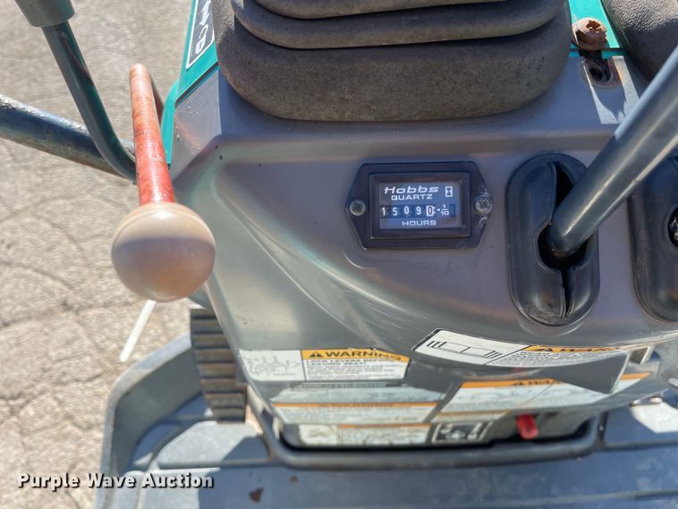 image for item OG9818 2011 Yanmar  SV08 mini excavator