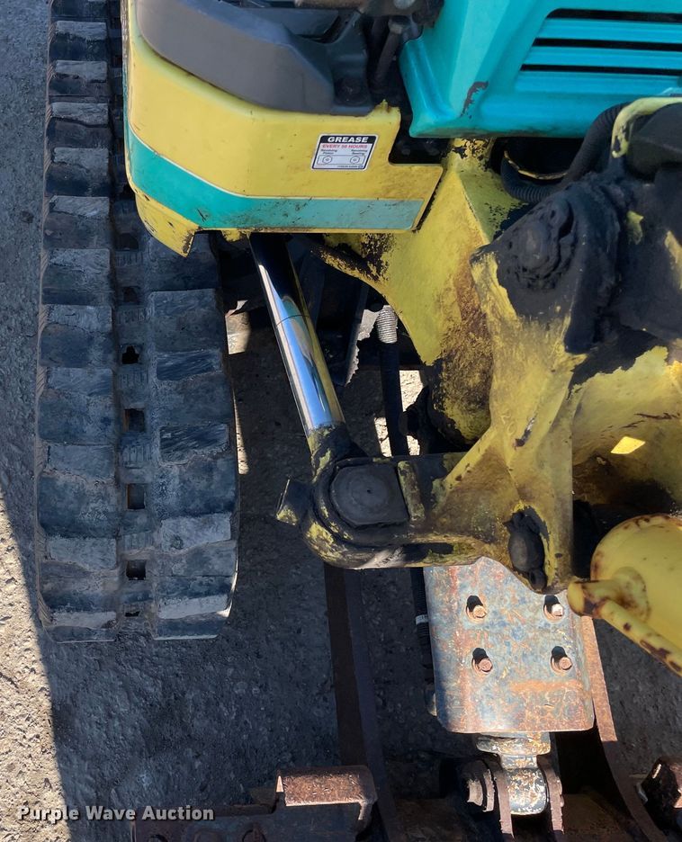 image for item OG9818 2011 Yanmar  SV08 mini excavator