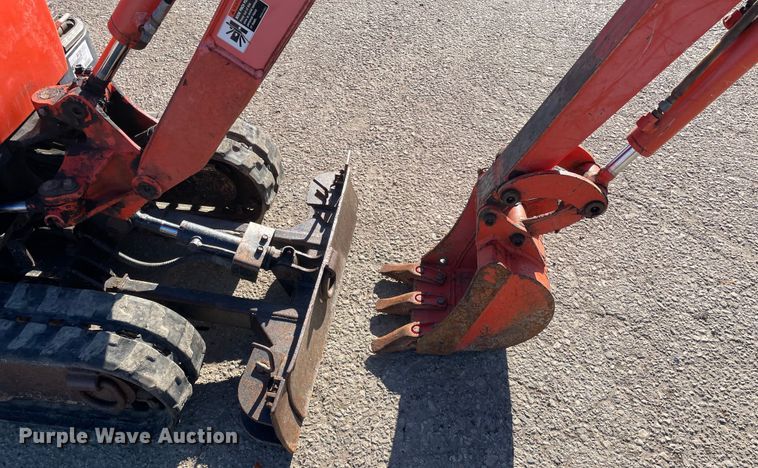 image for item OG9819 2012 Kubota  K008-3 mini excavator