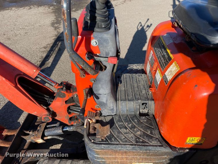 image for item OG9819 2012 Kubota  K008-3 mini excavator