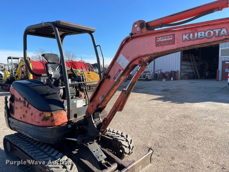 image for item OG9820 2011 Kubota  KX71-3S mini excavator