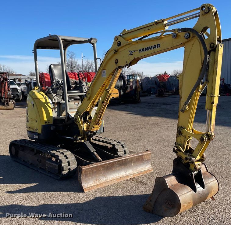 image for item OG9821 2012 Yanmar  Vi035 mini excavator