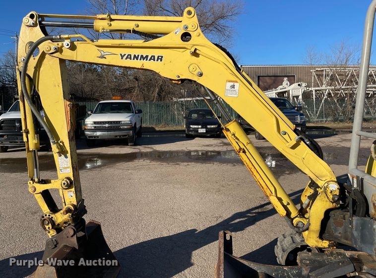 image for item OG9821 2012 Yanmar  Vi035 mini excavator