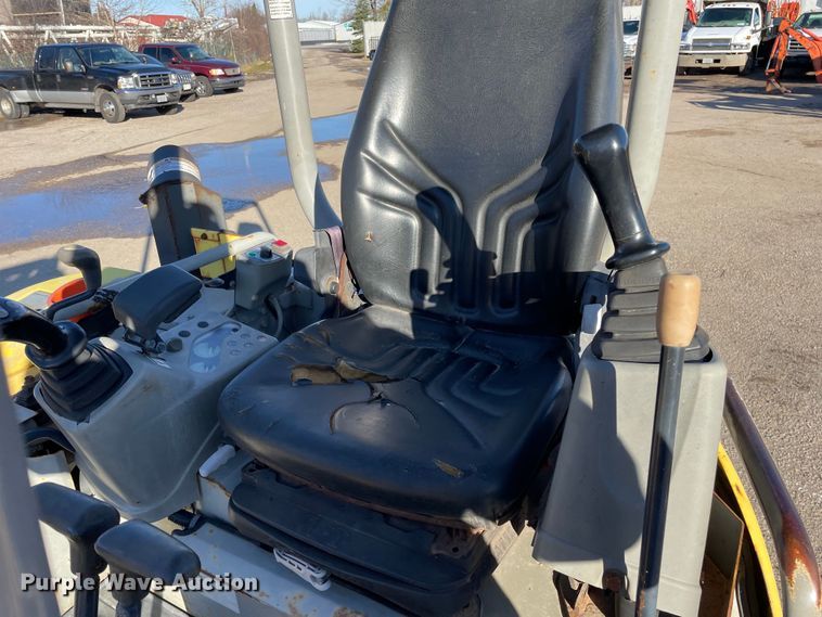 image for item OG9821 2012 Yanmar  Vi035 mini excavator