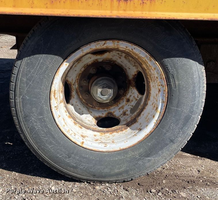 image for item OG9825 1998 Dynaweld equipment trailer