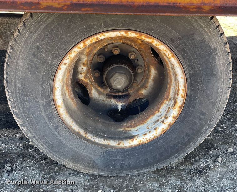 image for item OG9825 1998 Dynaweld equipment trailer