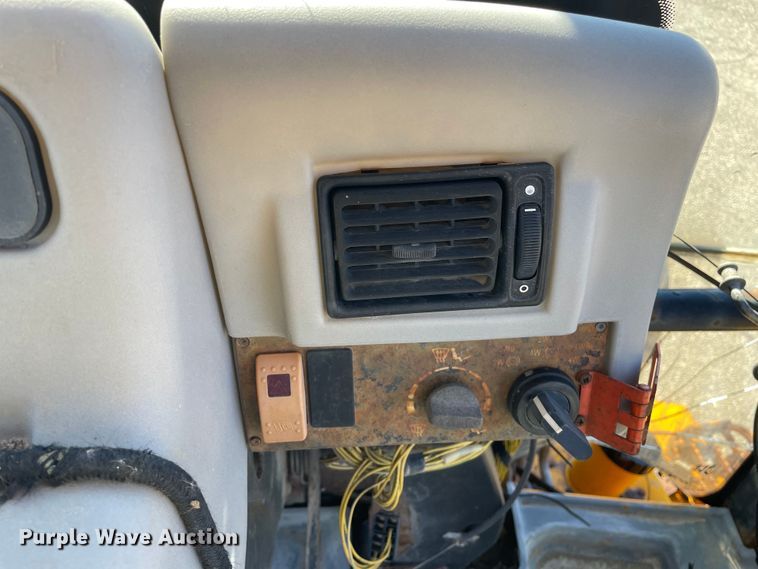 image for item OG9826 1997 JCB 214 Series 3 backhoe